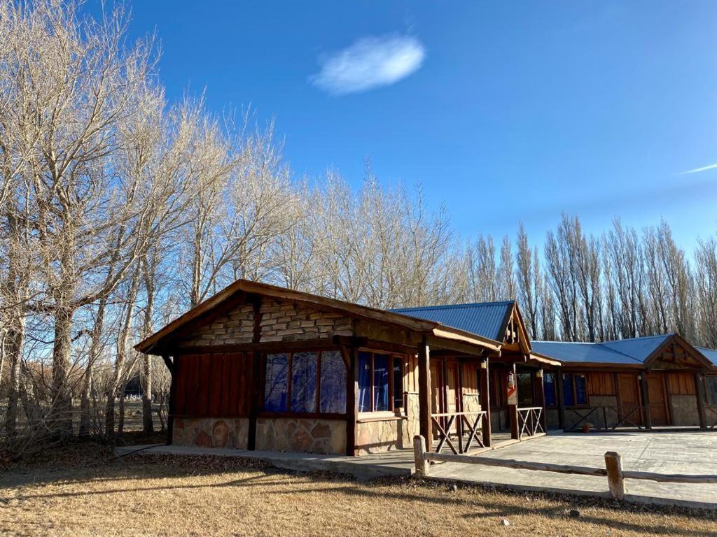Hosteria & Cabanas Rio Fenix Perito Moreno Exterior foto